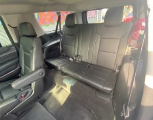 セパレート席を倒して最後部席に乗車